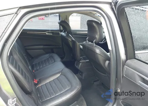 2013 Ford Fusion Se z USA, uszkodzony, nr VIN 3FA6P0H95DR220058